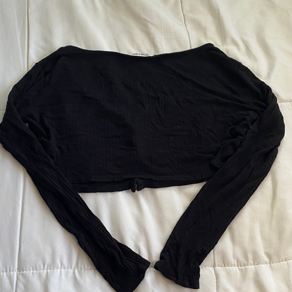 Double Zero Black Ribbed Cropped Button-Front Top - Picture 4 of 4